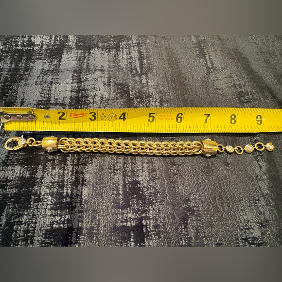 Luxurious Gold Chain Bracelet - Picture 7 of 7